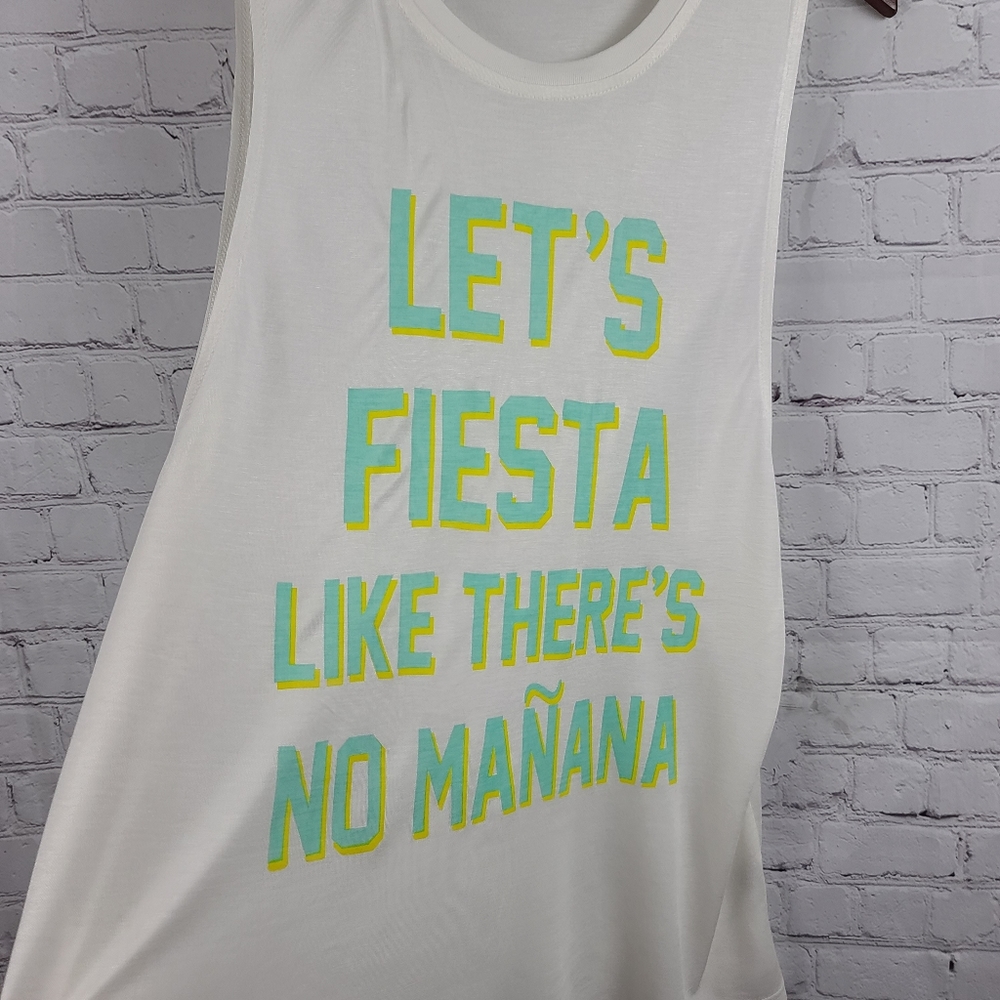 Charlotte Russe Graphic Tank Top.   Sz XL